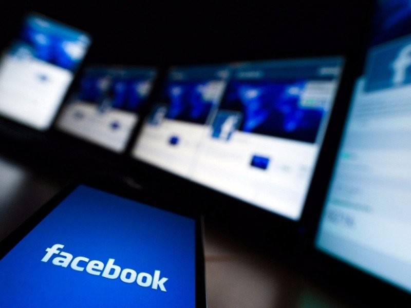 FACEBOOK ADS